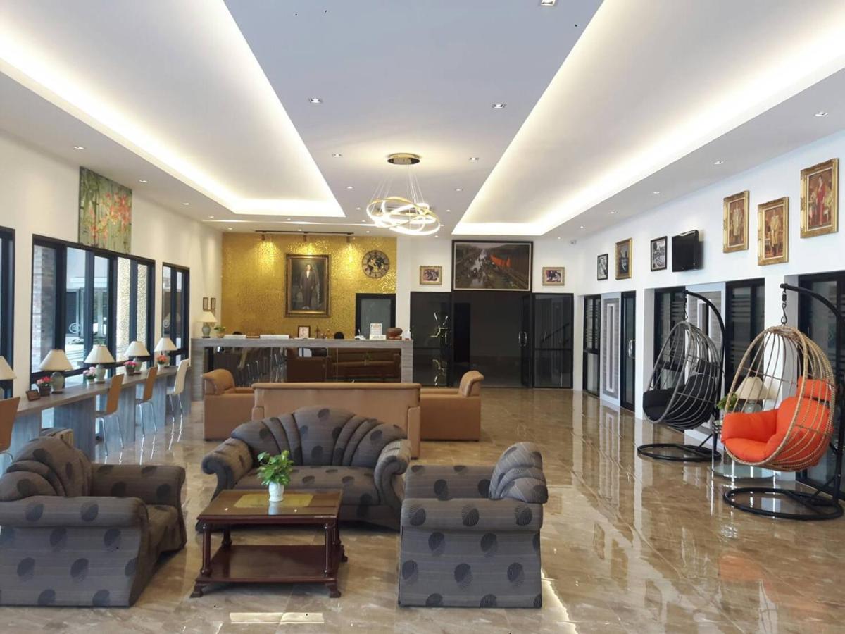 Vista Hotel Chiang Mai - Sha Extra Plus Exterior foto