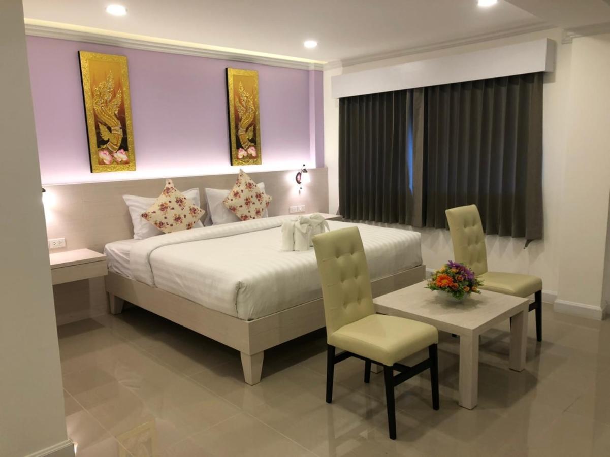 Vista Hotel Chiang Mai - Sha Extra Plus Exterior foto