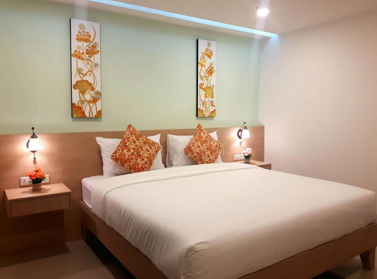 Vista Hotel Chiang Mai - Sha Extra Plus Exterior foto