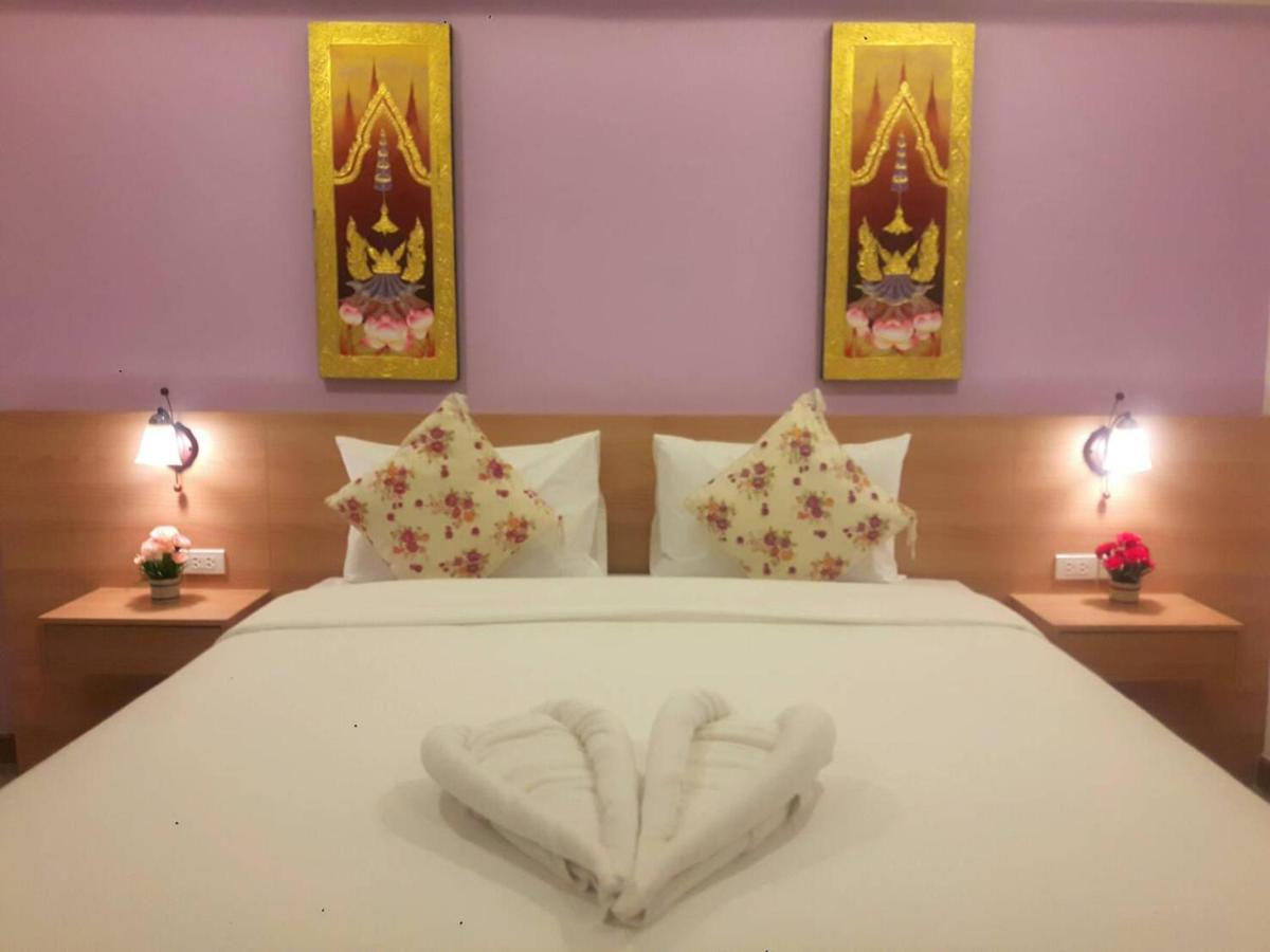 Vista Hotel Chiang Mai - Sha Extra Plus Exterior foto
