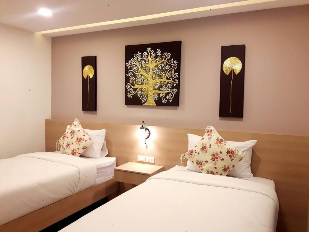 Vista Hotel Chiang Mai - Sha Extra Plus Exterior foto